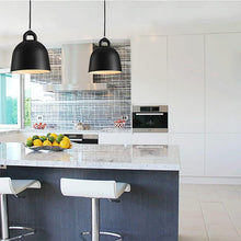 Cargar imagen en el visor de la galería, Lámpara colgante resina negro interior blanco Ø40x44 cm E27 - LGLC0147