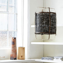 Cargar imagen en el visor de la galería, Lámpara colgante bambú fibra natural negra Ø67 cm E27 - AYLC0002 (EXHIBICIÓN)