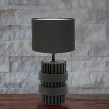 Cargar imagen en el visor de la galería, Lampara de mesa Ø15x30 cm madera negro mate E27 - LLLS0323