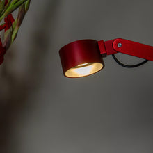 Cargar imagen en el visor de la galería, Lámpara de escritorio aluminio rojo 49x20x47 cm 7W LED - LULS0234