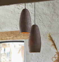 Cargar imagen en el visor de la galería, Lámpara colgante papel maché tierra antiguo oscuro Ø26x56cm E27 - LLLC0572