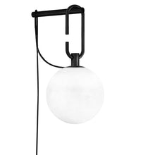 Cargar imagen en el visor de la galería, Aplique metal bola negro E27 - TOAP0087