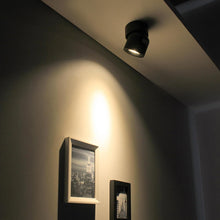 Cargar imagen en el visor de la galería, Foco sobrepuesto dimeable aluminio negro basculante Ø 9 cm LED 10W - TOFO0088