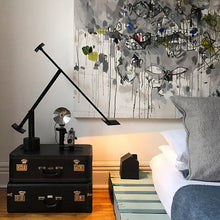 Cargar imagen en el visor de la galería, Lámpara sobremesa aluminio negro LED 5W - LGLS0037