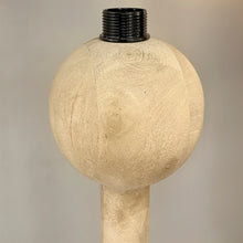 Cargar imagen en el visor de la galería, Lámpara de pie madera natural mate Ø18x125 cm E27 - LLLP0084
