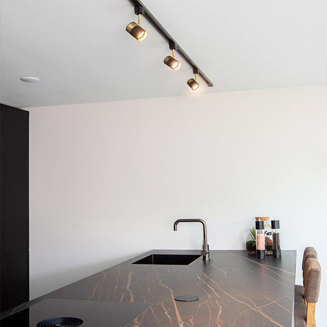 Foco para riel aluminio negro dorado  GU10 - LUFO0024