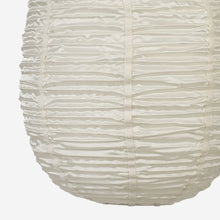 Cargar imagen en el visor de la galería, Lámpara colgante seda natural Ø 36x57 cm E27 - DISPONIBLE EXCLUSIVAMENTE EN TIENDA
