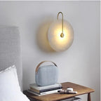 Aplique metal dorado alabastro Ø25x31,5 cm 5W 3000k LED - ONAP0067