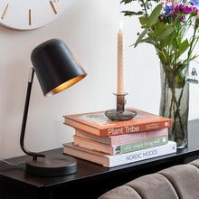 Cargar imagen en el visor de la galería, Lámpara sobremesa metal  negro Ø15x38,5 cm E27 - PGLS0031
