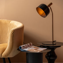 Cargar imagen en el visor de la galería, Lámpara sobremesa metal negro brillante dorado  Ø19,5x56 cm E14- PGLS0044
