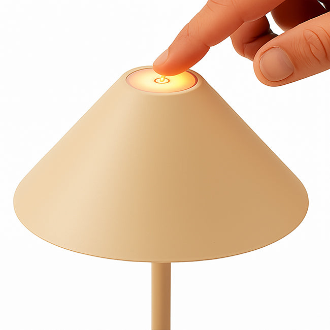 Lámpara sobremesa recargable metal beige Ø12,5x28cm  6W LED - PZLS0003
