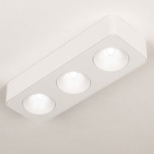 Cargar imagen en el visor de la galería, Plafon metal blanco 33x11x6 cm LED  3 luces 27 W LED - TOPL0015
