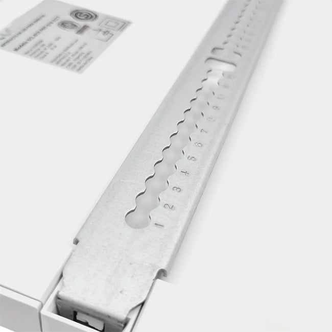 Plafón o embutido PVC cuadrado blanco 22,5x22,5x3 cm LED 24W  - VKPL0004
