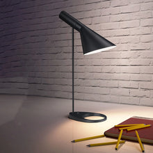 Cargar imagen en el visor de la galería, Lámpara sobremesa metal negro E27 - ONLS0003
