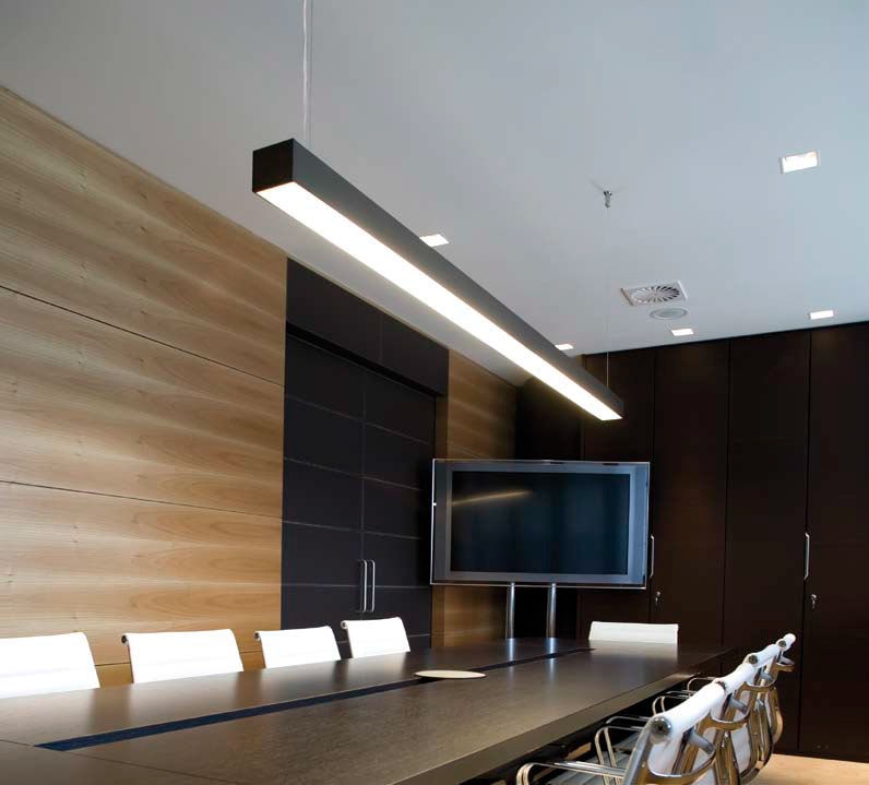 Lámpara colgante aluminio negro 120x5x7 cm LED 40W  - KOLC0006