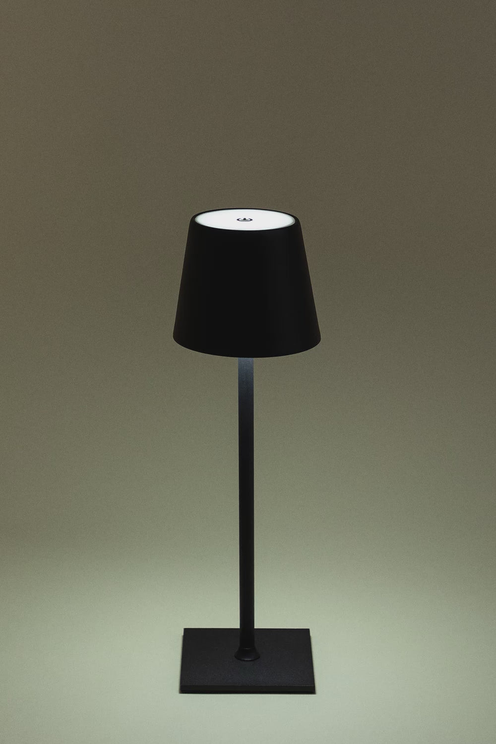 Lámpara sobremesa aluminio negro Ø 10,5x38 cm LED 3,5 W - TOLS0010