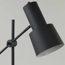 Cargar imagen en el visor de la galería, Lámpara de pie metal negro 31x1,41 cm E27 - LLLP0010
