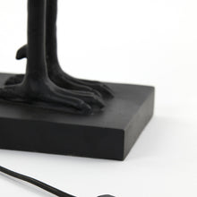 Cargar imagen en el visor de la galería, Lámpara sobre mesa resina negro pantalla blanca 16x29x77 cm E27 - LLLS0260
