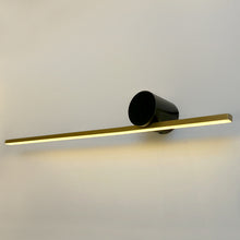Cargar imagen en el visor de la galería, Apliqué lineal aluminio negro oro luz indirecta 90 cm LED - TOAP0045
