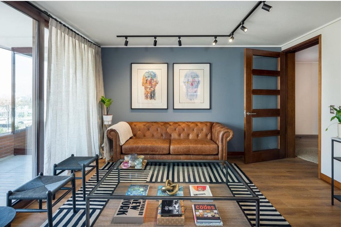 Riel monofásico negro 2 MT - DWRI0004